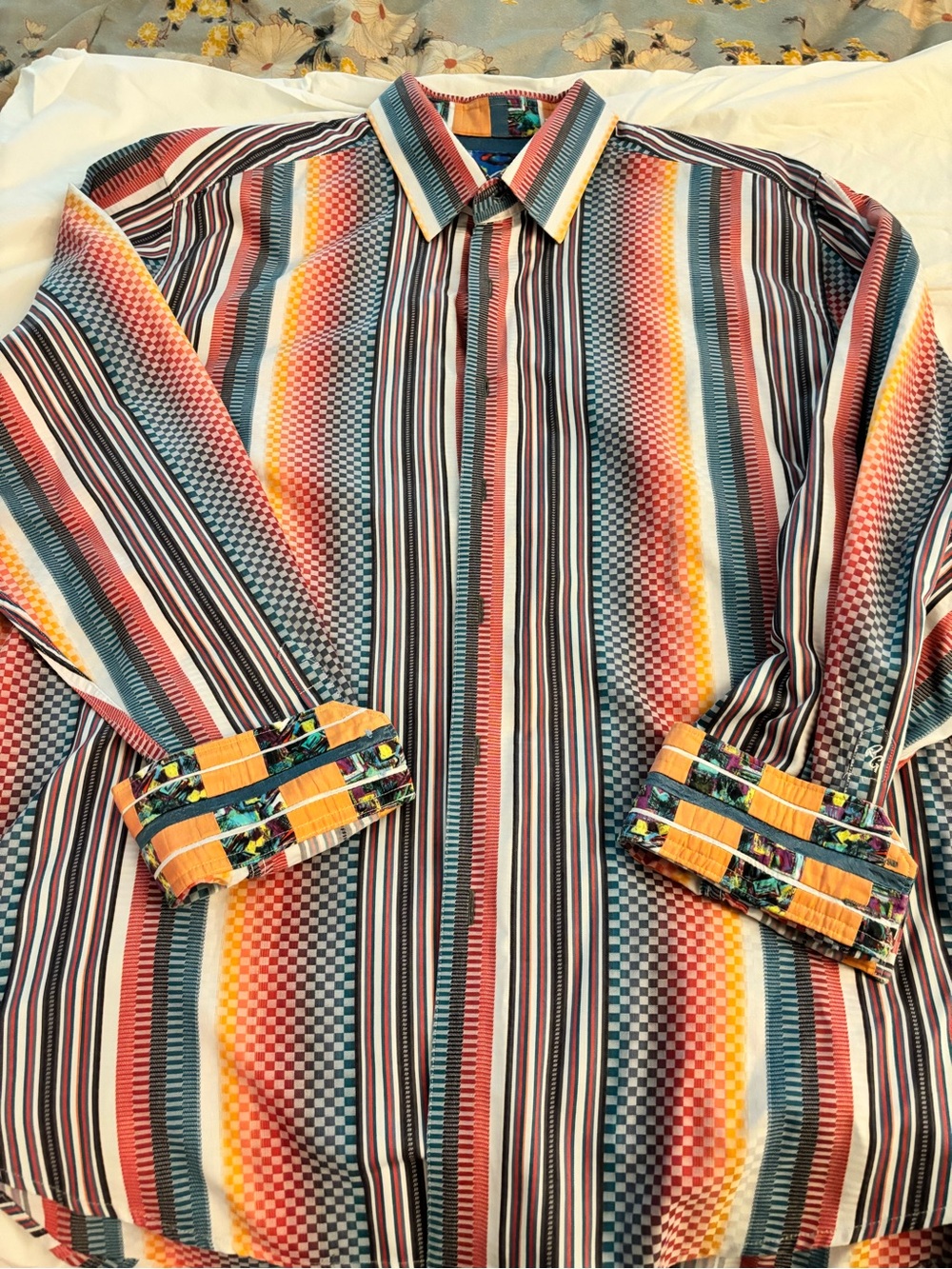 Robert Graham Men's Multi‑Stripe Button‑Up Shirt - Colorful Stripe Pattern 3xl